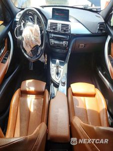 Zdjęcie 8 z 12 samochodu: 2017 BMW 340 I VIN:WBA8B3G57HNU35576 - miniatura