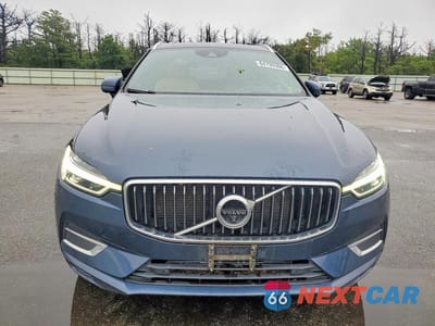 Piąte zdjęcie samochodu w środku: 2020 VOLVO XC60 T5 INSCRIPTION VIN:YV4102RL4L1477992 - miniatura