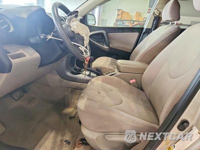 Zdjęcie 7 z 14 samochodu: 2007 TOYOTA RAV 4 BASE VIN:JTMZD33V076038548 - miniatura