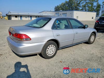 Trzecie zdjęcie samochodu z tyłu: 2001 HONDA ACCORD VALUE VIN:1HGCF86611A047895 - miniatura