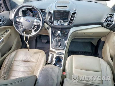 Zdjęcie 8 z 13 samochodu: 2013 FORD ESCAPE SEL VIN:1FMCU9HX9DUC16902 - miniatura