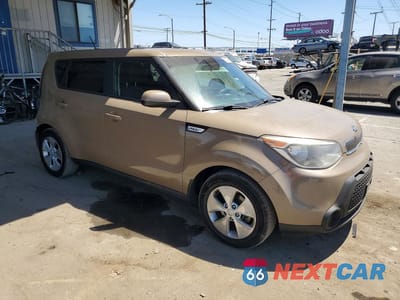 Czwarte zdjęcie samochodu z boku: 2016 KIA SOUL BASE VIN:KNDJN2A22G7293094 - miniatura