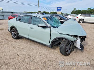 Czwarte zdjęcie samochodu z boku: 2025 KIA K4 LXS VIN:3KPFT4DE0SE205343 - miniatura