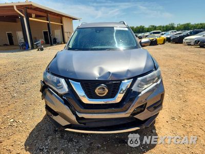 Piąte zdjęcie samochodu w środku: 2019 NISSAN ROGUE SV VIN:KNMAT2MV9KP556749 - miniatura