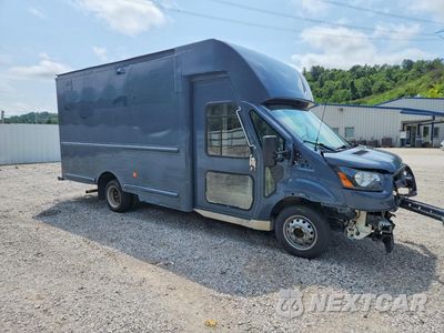 Czwarte zdjęcie samochodu z boku: 2021 FORD TRANSIT DELIVERY TRUCK VIN:1FDDF6P84MKA57550 - miniatura