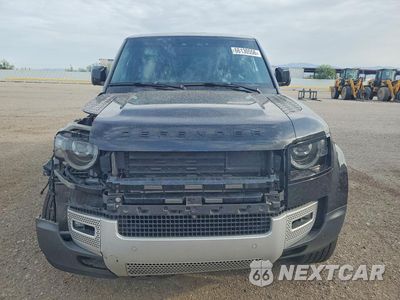 Piąte zdjęcie samochodu w środku: 2023 LAND ROVER DEFENDER 110 S VIN:SALEJ7EX0P2147167 - miniatura