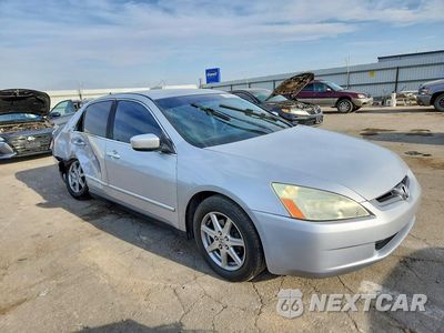 Czwarte zdjęcie samochodu z boku: 2005 HONDA ACCORD LX VIN:1HGCM56405A156163 - miniatura