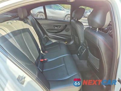 Zdjęcie 10 z 12 samochodu: 2017 BMW 330 XI VIN:WBA8D9G37HNU66578 - miniatura