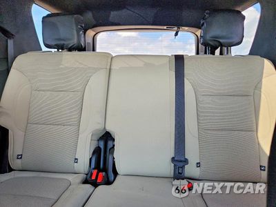 Zdjęcie 10 z 14 samochodu: 2023 CHEVROLET TRAVERSE LS VIN:1GNERFKW6PJ181410 - miniatura