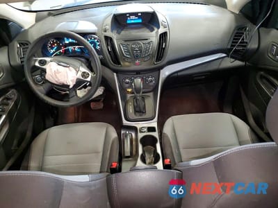 Zdjęcie 8 z 12 samochodu: 2016 FORD ESCAPE SE VIN:1FMCU9GX4GUC80013 - miniatura