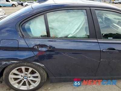 Zdjęcie 10 z 13 samochodu: 2016 BMW 320 XI VIN:WBA8E5G59GNU21440 - miniatura