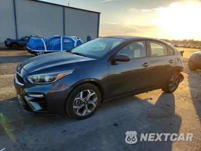 2019 KIA FORTE LXS 3KPF24AD2KE085611 - główne zdjęcie licytacji z USA - miniatura