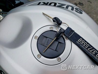 Zdjęcie 8 z 9 samochodu: 2026 SUZUKI GSX-R750 VIN:JS1GR7MA1T7100159 - miniatura