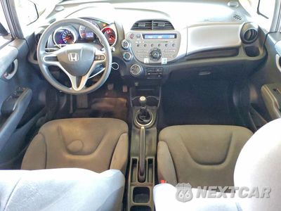 Zdjęcie 8 z 12 samochodu: 2013 HONDA FIT VIN:JHMGE8G30DC034165 - miniatura