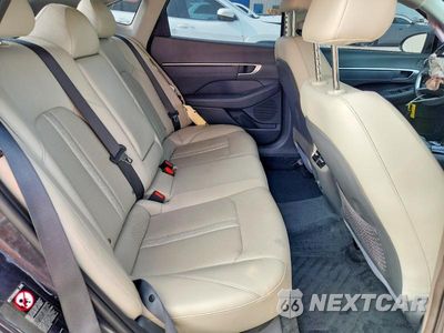 Zdjęcie 10 z 12 samochodu: 2020 HYUNDAI SONATA LIMITED VIN:5NPEH4J28LH025709 - miniatura