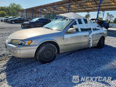 1999 TOYOTA CAMRY LE 4T1BG22K0XU875785 - główne zdjęcie licytacji z USA - miniatura