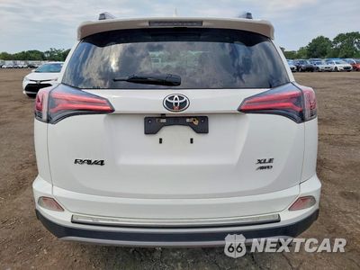 Zdjęcie 6 z 13 samochodu: 2017 TOYOTA RAV4 XLE VIN:JTMRFREV8HJ134985 - miniatura