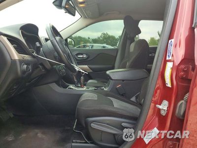 Zdjęcie 7 z 13 samochodu: 2017 JEEP CHEROKEE SPORT VIN:1C4PJLAB4HW644607 - miniatura