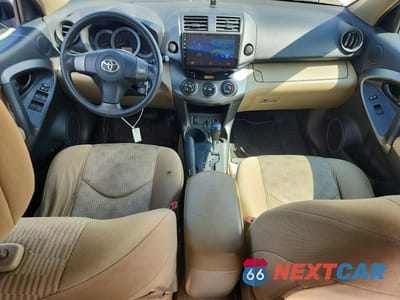 Zdjęcie 8 z 13 samochodu: 2011 TOYOTA RAV4 BASE VIN:2T3BF4DV2BW161890 - miniatura