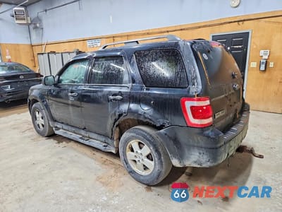 Drugie zdjęcie samochodu z przodu: 2010 FORD ESCAPE XLT VIN:1FMCU0DG5AKC63398 - miniatura