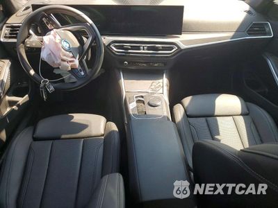 Zdjęcie 8 z 12 samochodu: 2024 BMW 330E VIN:3MW39FF03R8E09509 - miniatura