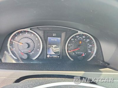 Zdjęcie 9 z 12 samochodu: 2017 TOYOTA CAMRY SE VIN:4T1BF1FK1HU689892 - miniatura