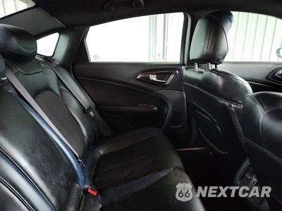 Zdjęcie 10 z 13 samochodu: 2015 CHRYSLER 200 S VIN:1C3CCCBB4FN750098 - miniatura