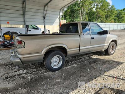 Trzecie zdjęcie samochodu z tyłu: 1998 GMC SONOMA VIN:1GTCS1949W8544168 - miniatura