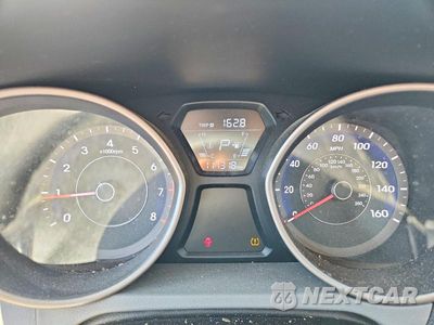 Zdjęcie 9 z 12 samochodu: 2016 HYUNDAI ELANTRA SE VIN:5NPDH4AEXGH740499 - miniatura