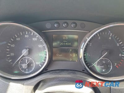 Zdjęcie 9 z 13 samochodu: 2009 MERCEDES-BENZ ML 350 VIN:4JGBB86E39A530700 - miniatura