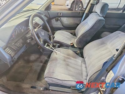 Zdjęcie 7 z 12 samochodu: 1989 HONDA ACCORD LXI VIN:1HGCA5546KA069955 - miniatura