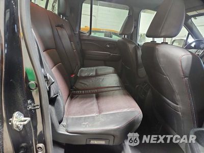 Zdjęcie 10 z 13 samochodu: 2017 HONDA RIDGELINE BLACK EDITION VIN:5FPYK3F80HB007238 - miniatura