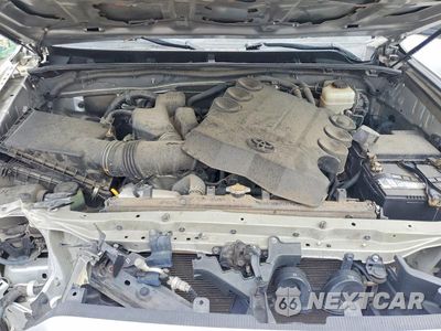 Zdjęcie 12 z 14 samochodu: 2014 TOYOTA 4RUNNER LIMITED VIN:JTEBU5JR1E5158053 - miniatura