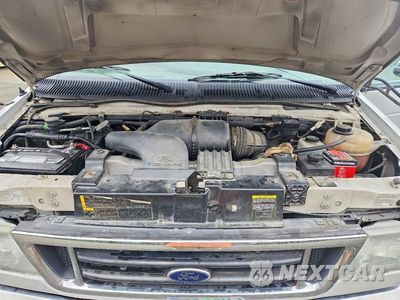 Zdjęcie 7 z 10 samochodu: 2004 FORD ECONOLINE E450 SUPER DUTY CUTAWAY VAN VIN:1FDXE45S24HA92328 - miniatura