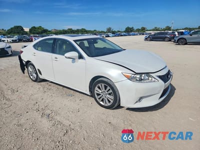 Czwarte zdjęcie samochodu z boku: 2013 LEXUS ES 350 VIN:JTHBK1GG1D2081997 - miniatura