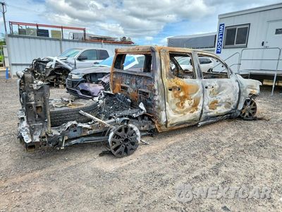 Trzecie zdjęcie samochodu z tyłu: 2026 TOYOTA TACOMA SR VIN:3TYKD5HN3TT042470 - miniatura