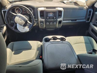 Zdjęcie 8 z 12 samochodu: 2017 RAM 1500 SLT VIN:1C6RR7TT2HS655750 - miniatura