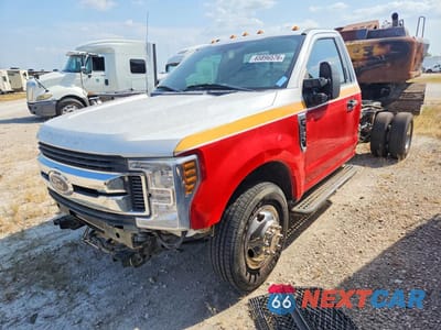 2019 FORD F350 SUPER DUTY 1FDRF3GT3KEE57913 - główne zdjęcie licytacji z USA - miniatura