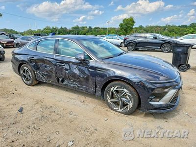 Czwarte zdjęcie samochodu z boku: 2024 HYUNDAI SONATA SEL VIN:KMHL14JAXRA354362 - miniatura