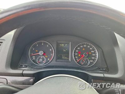 Zdjęcie 9 z 12 samochodu: 2010 VOLKSWAGEN JETTA SE VIN:3VWRZ7AJ9AM042255 - miniatura