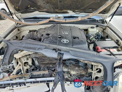 Zdjęcie 12 z 13 samochodu: 2005 TOYOTA 4RUNNER SR5 VIN:JTEBU14RX50074749 - miniatura