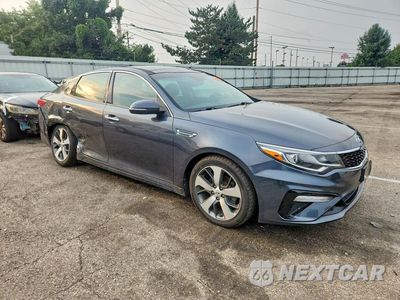 Czwarte zdjęcie samochodu z boku: 2019 KIA OPTIMA S VIN:5XXGT4L36KG373757 - miniatura