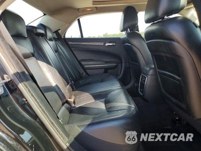 Zdjęcie 10 z 12 samochodu: 2017 CHRYSLER 300 LIMITED VIN:2C3CCAAG3HH506391 - miniatura