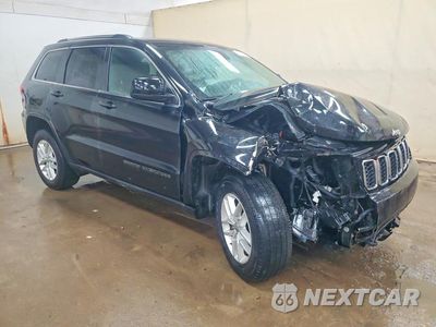 Czwarte zdjęcie samochodu z boku: 2017 JEEP GRAND CHEROKEE LAREDO VIN:1C4RJFAG8HC882273 - miniatura