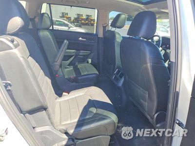 Zdjęcie 10 z 13 samochodu: 2018 VOLKSWAGEN ATLAS SEL PREMIUM VIN:1V2NR2CAXJC572249 - miniatura