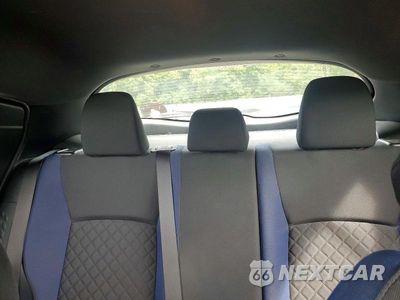 Zdjęcie 10 z 13 samochodu: 2021 TOYOTA C-HR XLE VIN:NMTKHMBX0MR131434 - miniatura