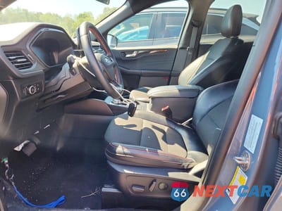 Zdjęcie 7 z 13 samochodu: 2025 FORD ESCAPE ST LINE SELECT VIN:1FMCU9NA5SUB32427 - miniatura