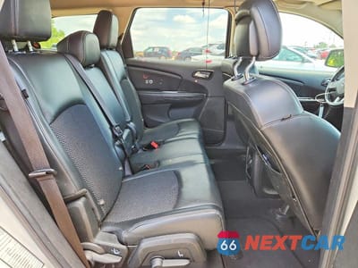 Zdjęcie 11 z 13 samochodu: 2020 DODGE JOURNEY CROSSROAD VIN:3C4PDCGB8LT231571 - miniatura