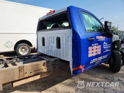 Zdjęcie 10 z 12 samochodu: 2021 CHEVROLET SILVERADO K3500 VIN:1GB3YSE76MF214716 - miniatura