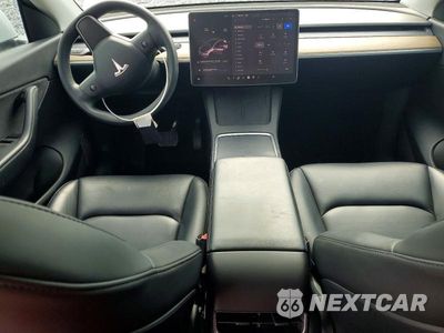 Zdjęcie 8 z 12 samochodu: 2022 TESLA MODEL Y VIN:7SAYGDEE3NF408630 - miniatura